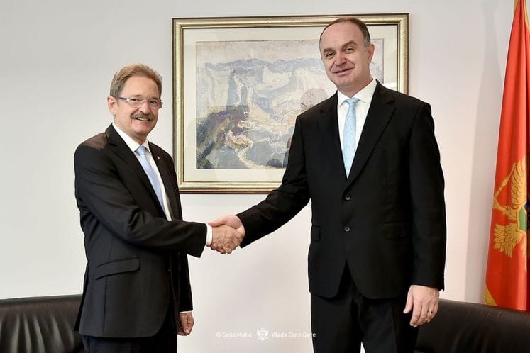 otpredsjednik Gjeloshaj sa ambasadorom Njemačke Peterom Feltenom