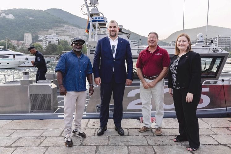 Krapović i Rajnke izvršili primopredaju američke donacije: Mornarica VCG bogatija za četiri patrolna čamca za brzo reagovanje