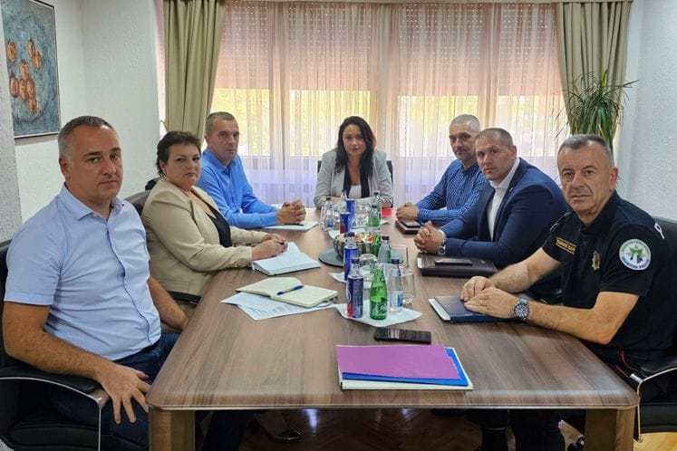 VD direktorica Uprave carina o unaprijeđenju saradnje sa direktorom Uprave policije