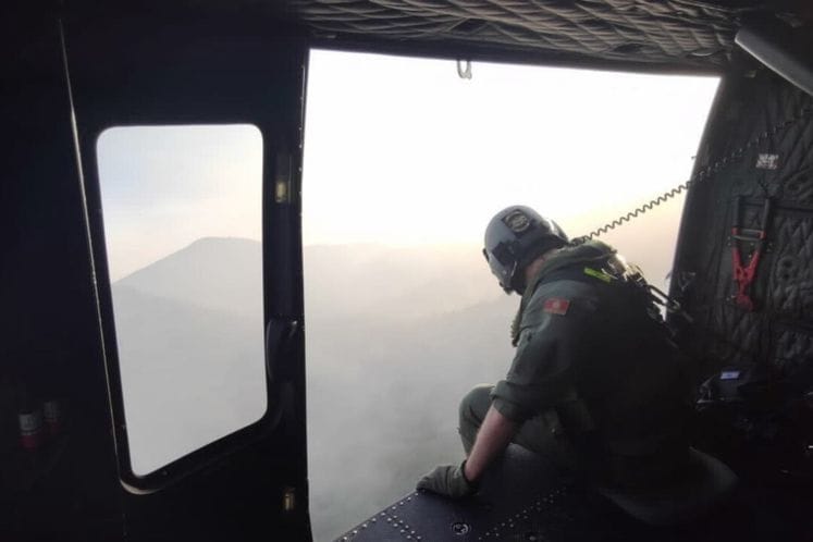 Vazduhoplovstvo VCG u akciji gašenja požara u rejonu Rijeke Reževića