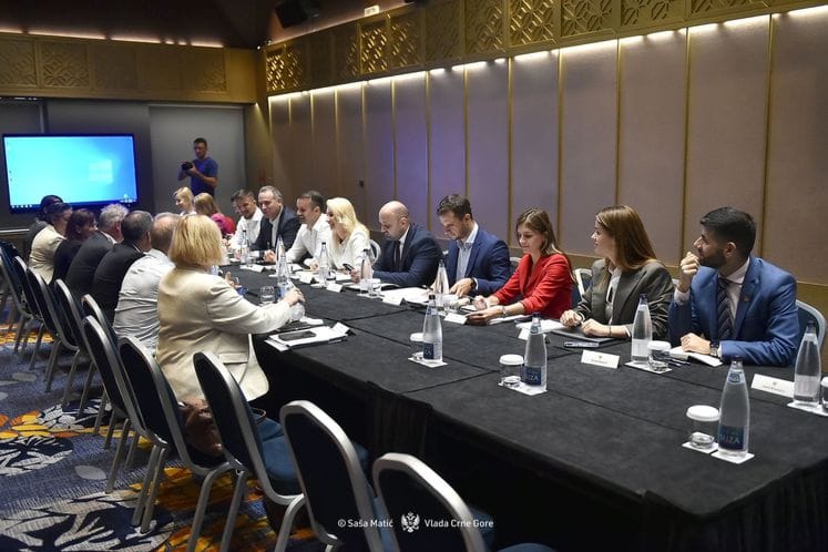 Kopman Spajiću: Želimo da uspijete, tu smo da vas podržimo