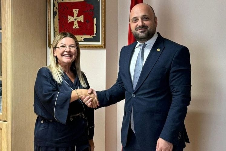 Sastanak ministra pravde Bojana Božovića i ambasadorke Albanije Zhakline Peto