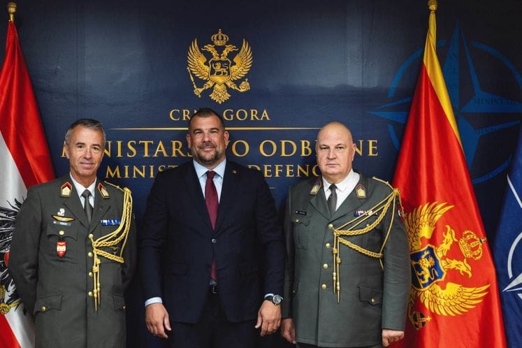 Ministar Krapović sa odlazećim izaslanicima odbrane Republike Austrije