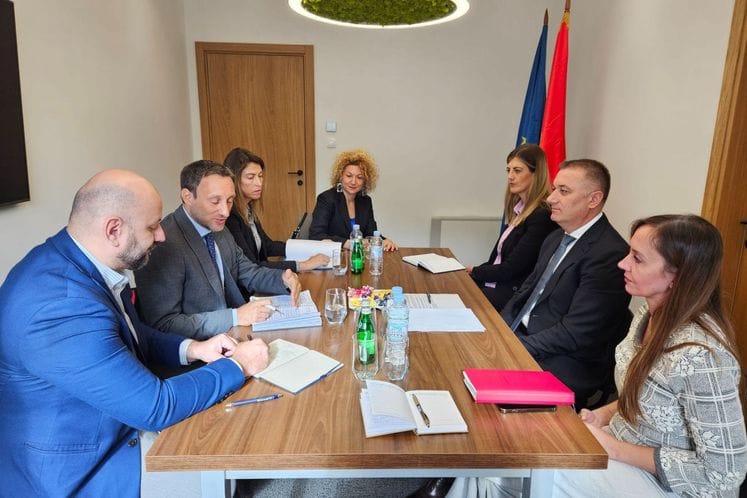 Gutić - Servadei: Bezbjedno porodično okruženje za svako dijete