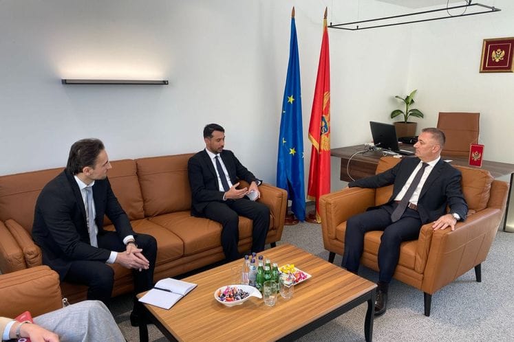 Saradnja Crne Gore i UAE: Zajednički projekti za podršku socijalno ugroženim porodicama