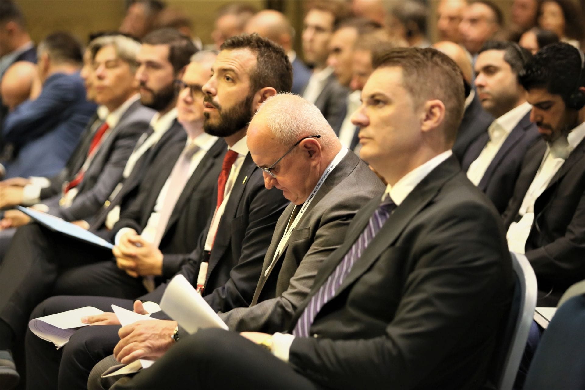 gallery.media[0].alt