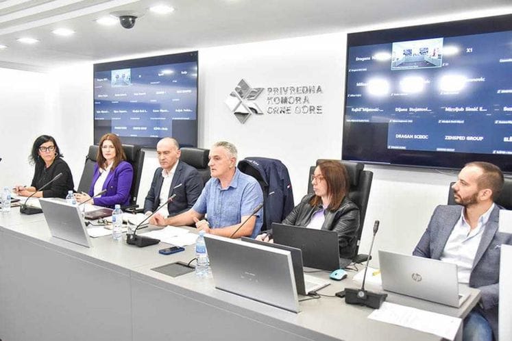 Sastanak predstavnika Uprave carina i Odbora udruženja špeditera