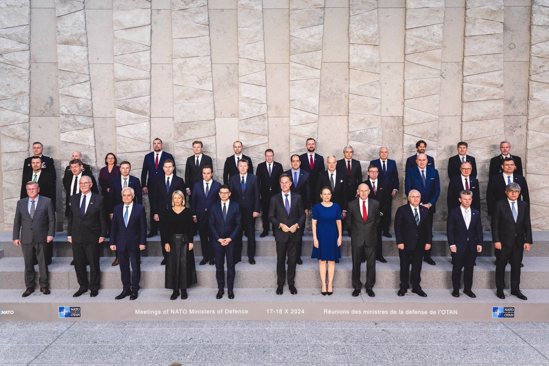 gallery.media[0].alt