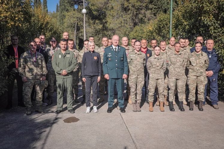 Načelnik Generalštaba Vojske Crne Gore, brigadni general Zoran Lazarević, sastao se danas sa sportistima i sportistkinjama iz redova VCG
