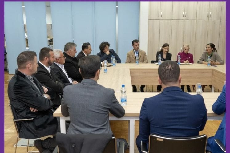 састанак са дијаспором-Тузи