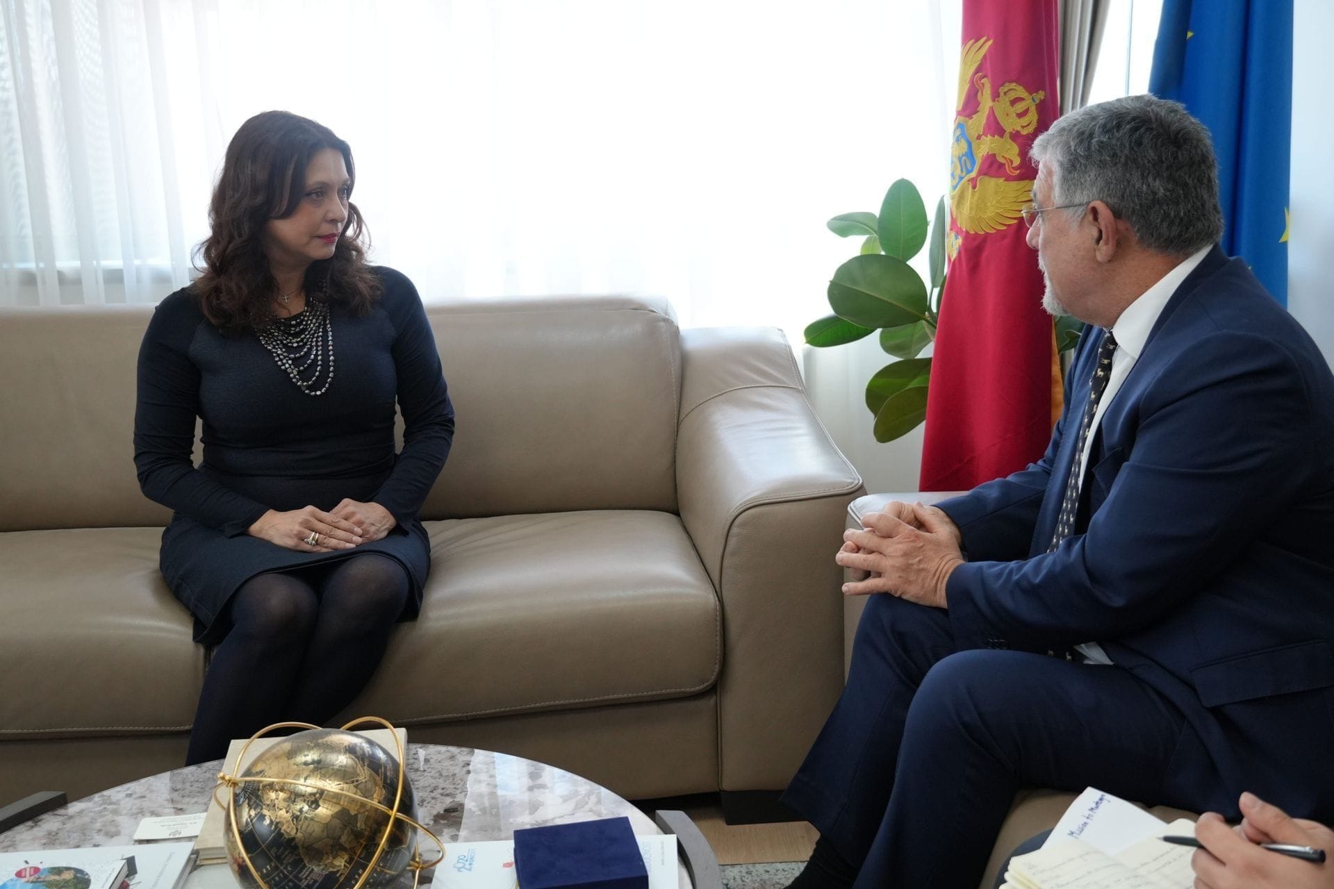 Ministar turizma Simonida Kordić sastala se sa generalnim sekretarom Parlamentarne skupštine Mediterana Serđom Pjacijem.