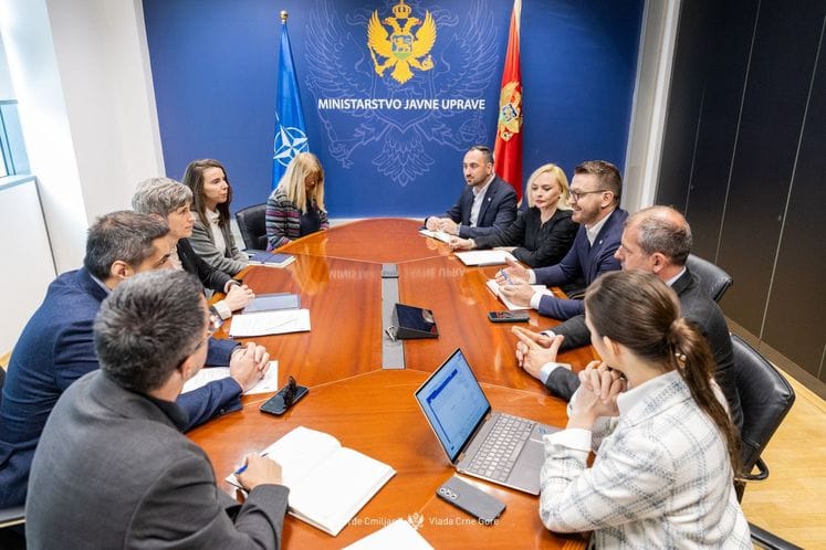 Podrška i konstruktivno partnerstvo između MJU i UNDP