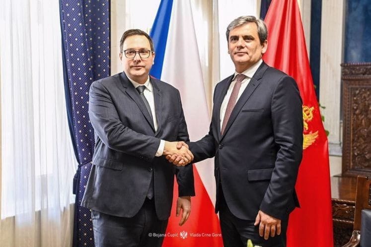 Ibrahimović-Lipavský