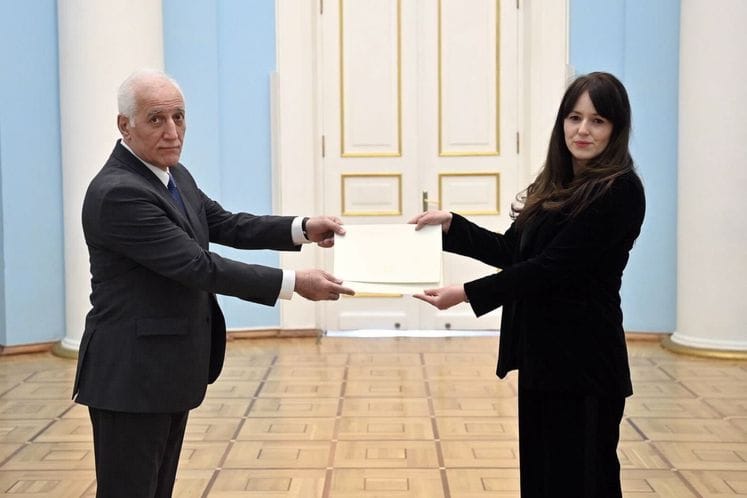 Ambasadorka Simićević predala akreditivna pisma