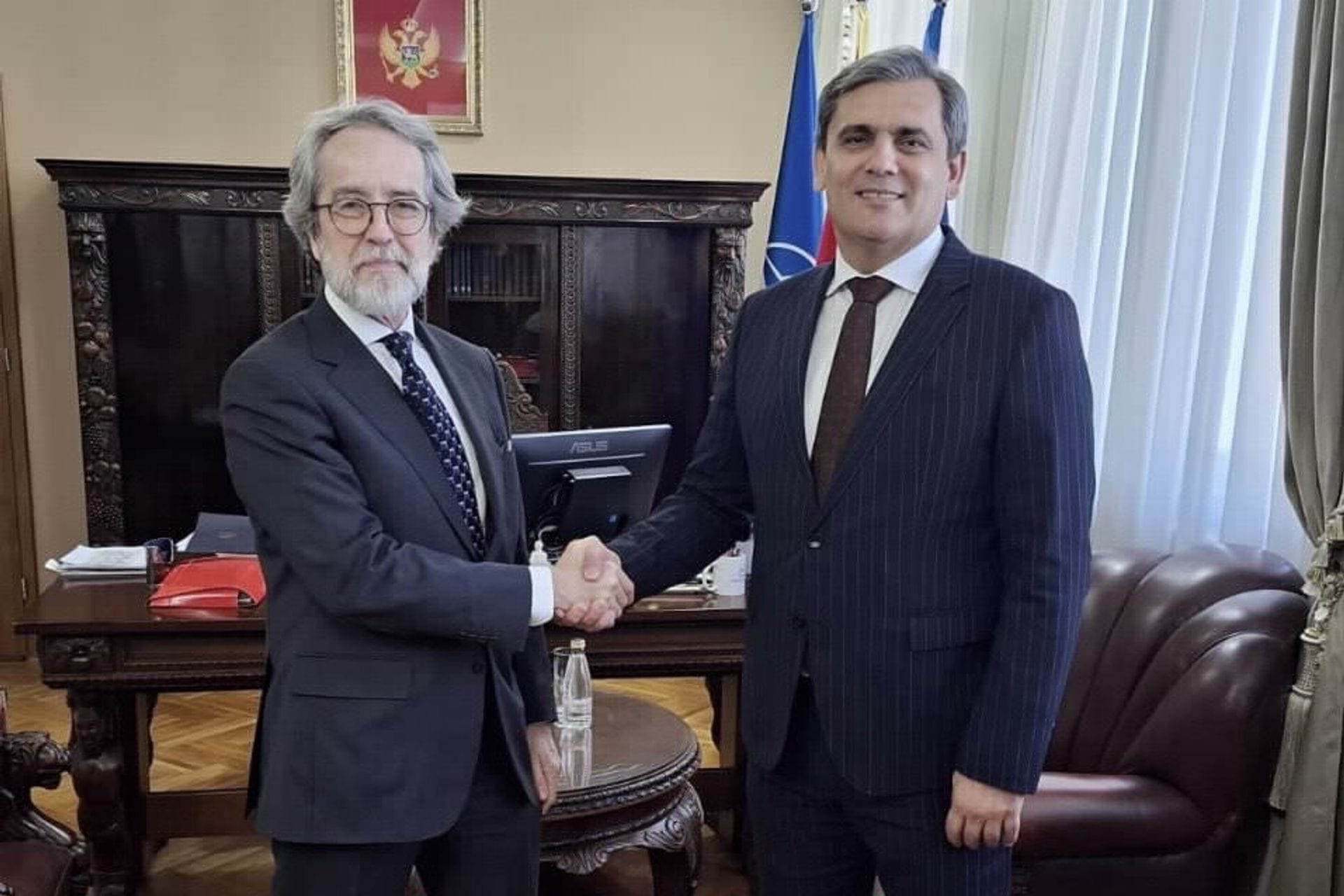 Ibrahimovic sa Žoze Maurom da Fonseka Kosta Koutom