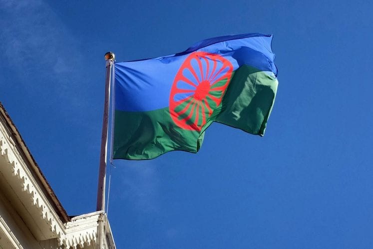 8. april – Međunarodni dan Roma