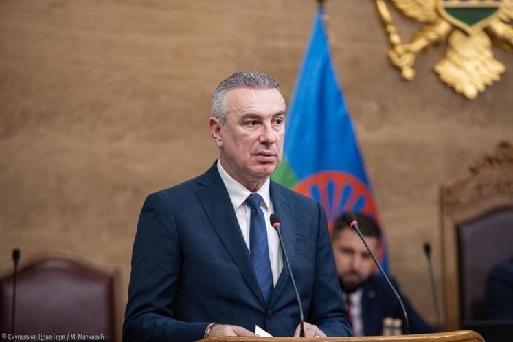 Romski parlament