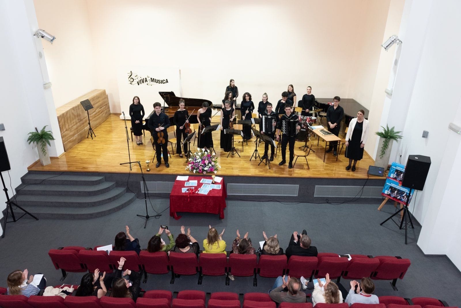 gallery.media[0].alt