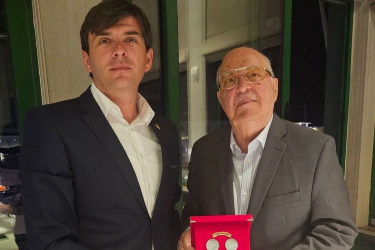 Azemović u posjeti Kipru: Sastanak sa počasnim konzulom Hristosom Mavrellisom