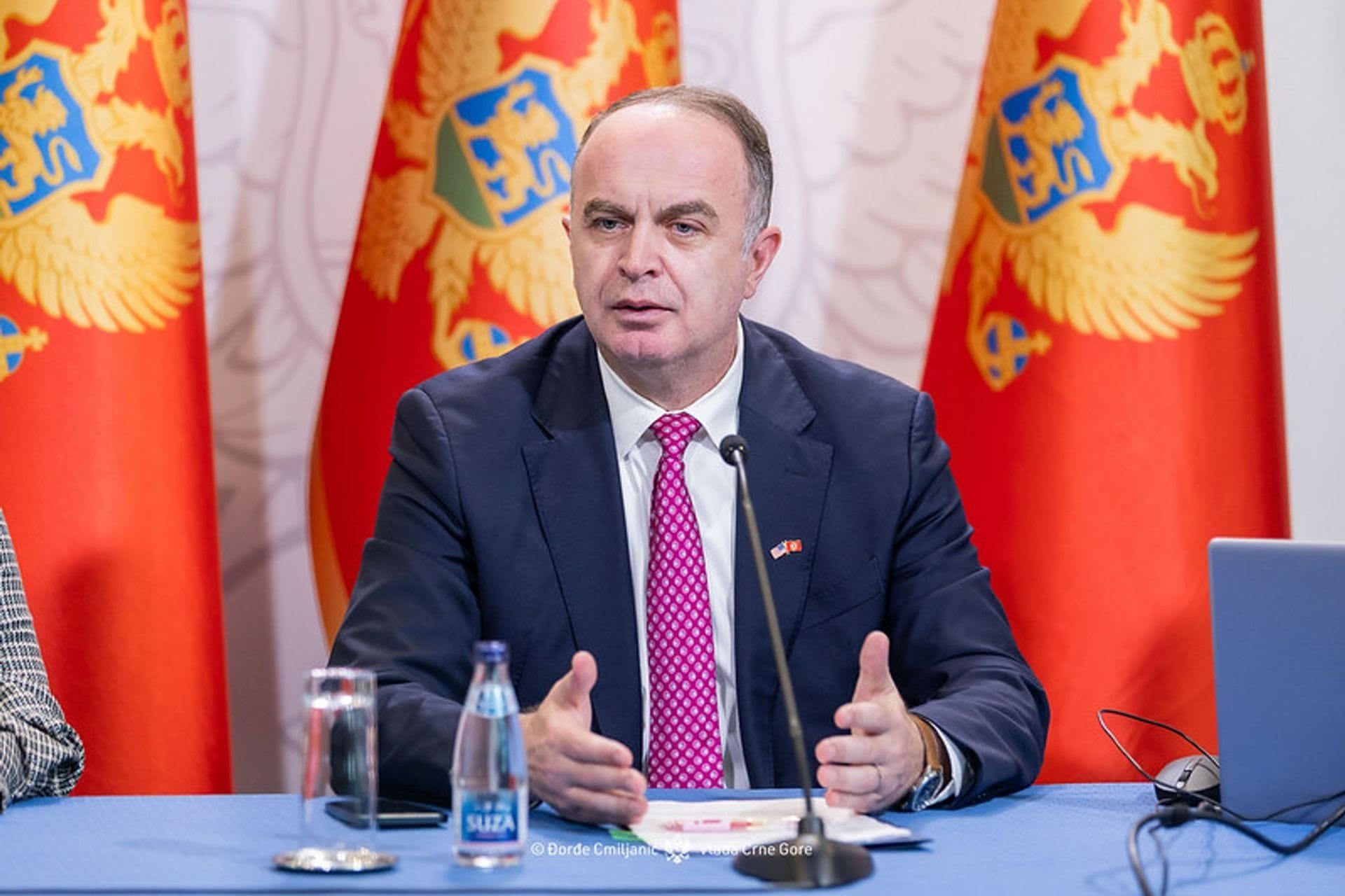 Nik Gjeloshaj