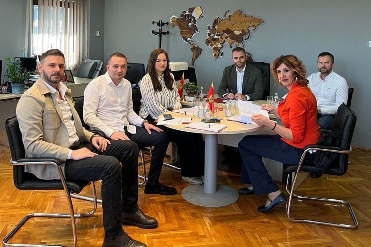 Održan prvi sastanak Komisije za raspodjelu sredstava po Javnom konkursu za sufinansiranje programa odnosno projekata u oblastima saradnje sa dijasporom-iseljenicima u 2025. godini