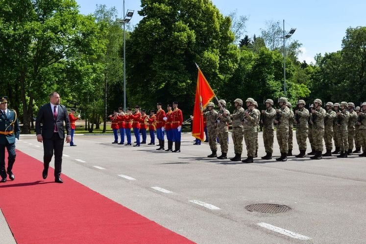 Čestitka ministra Krapovića generalu Vuksanoviću povodom preuzimanja dužnosti NGŠ VCG