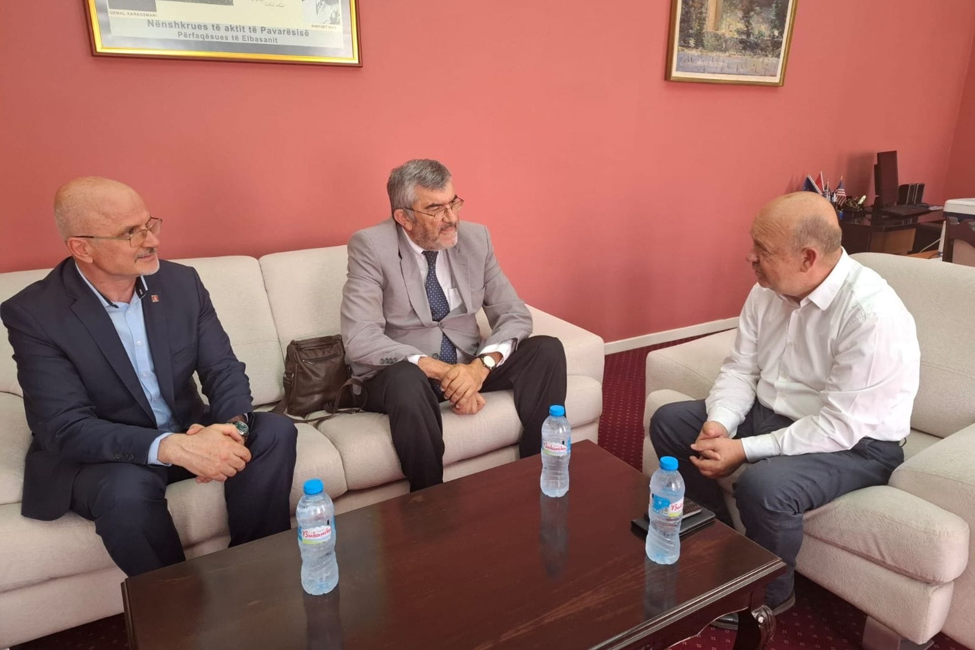 Delegacija Ministarstva dijaspore prisustvovala manifestaciji posvećenoj Svetom Vladimiru u Elbasanu