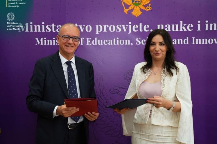 Италијански министар