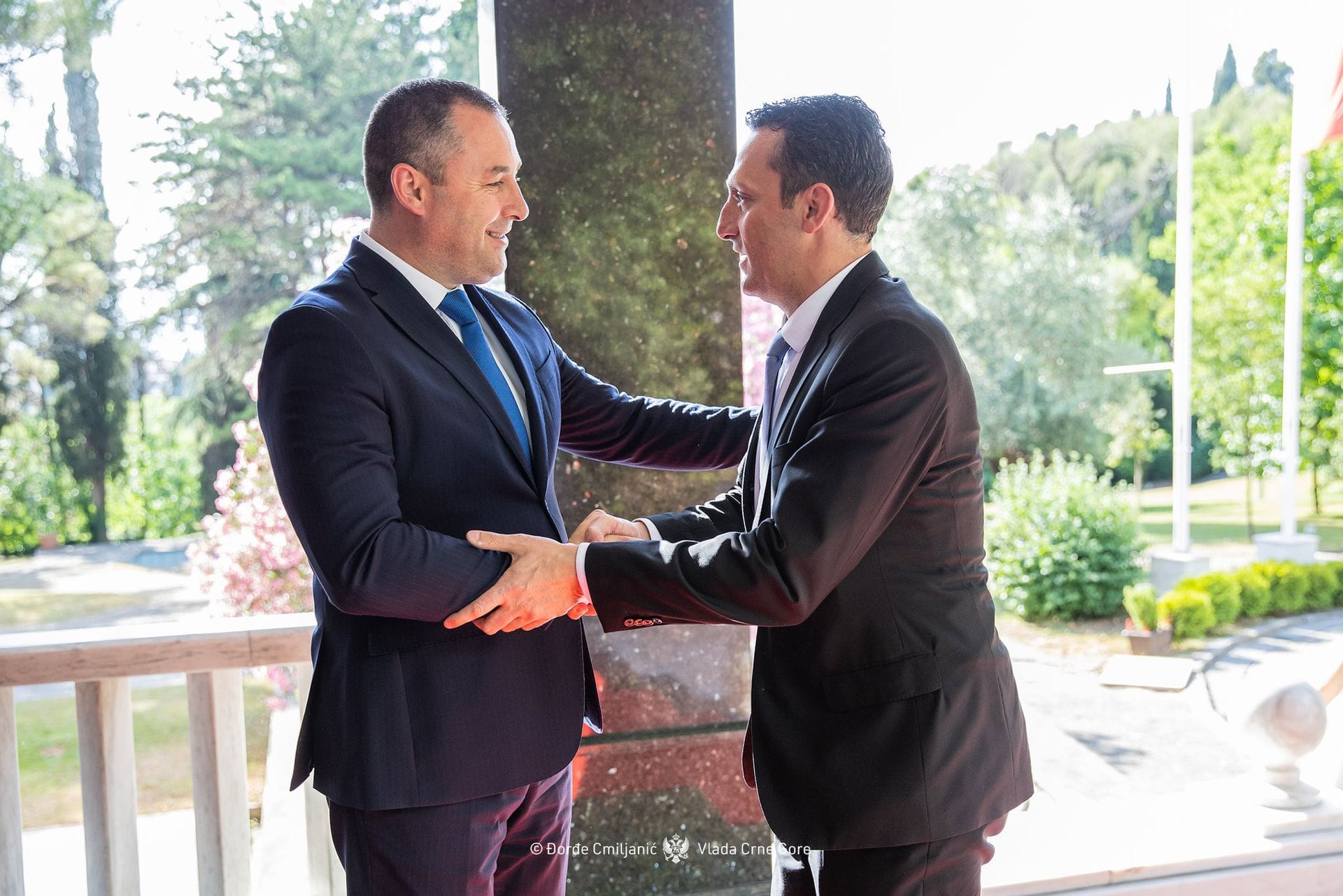 gallery.media[0].alt