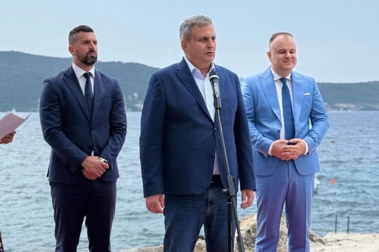 Otvoren lungomare od hotela Plaža do Meljina