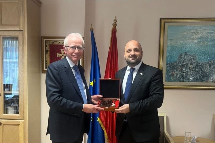 Ministar pravde Crne Gore Bojan Božović sa predsjednikom Vrhovnog suda UK Lordom Robertom Ridom