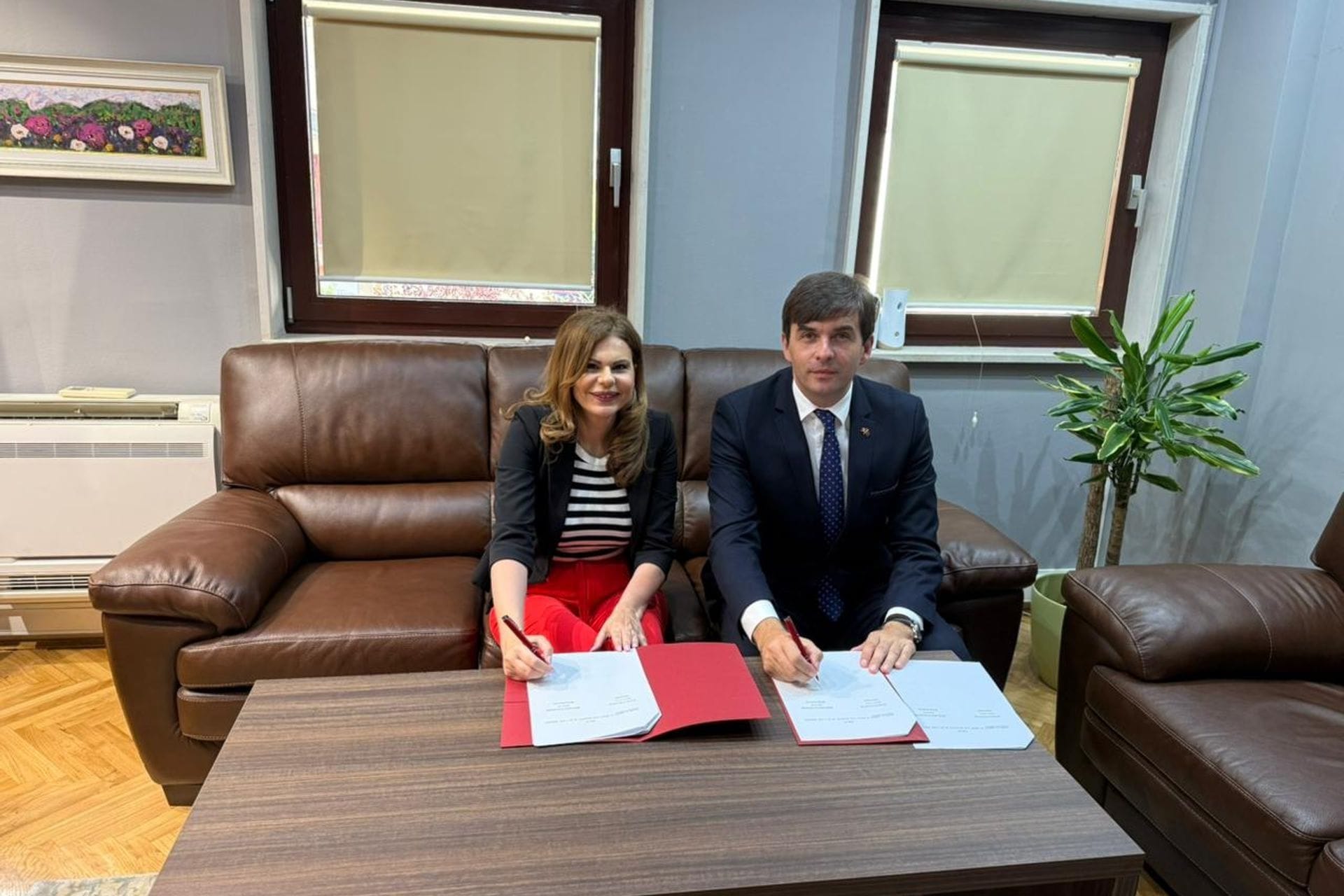 Potpisan Memorandum o saradnji između Ministarstva dijaspore i Zavoda za školstvo