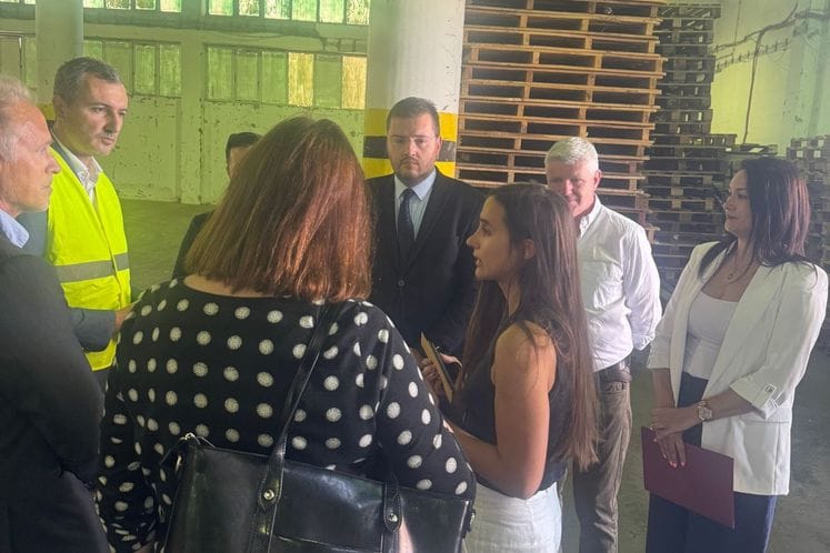 Obilazak lokacije uništenja zaplijenjenog duvana u Luci Bar