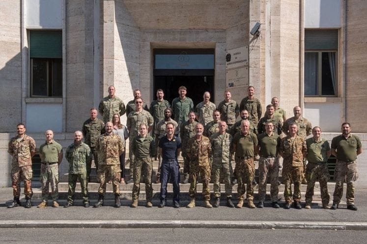 Dva pripadnika 1. Pješadijskog bataljona završila su Napredni kurs za upotrebu daljinskih senzora