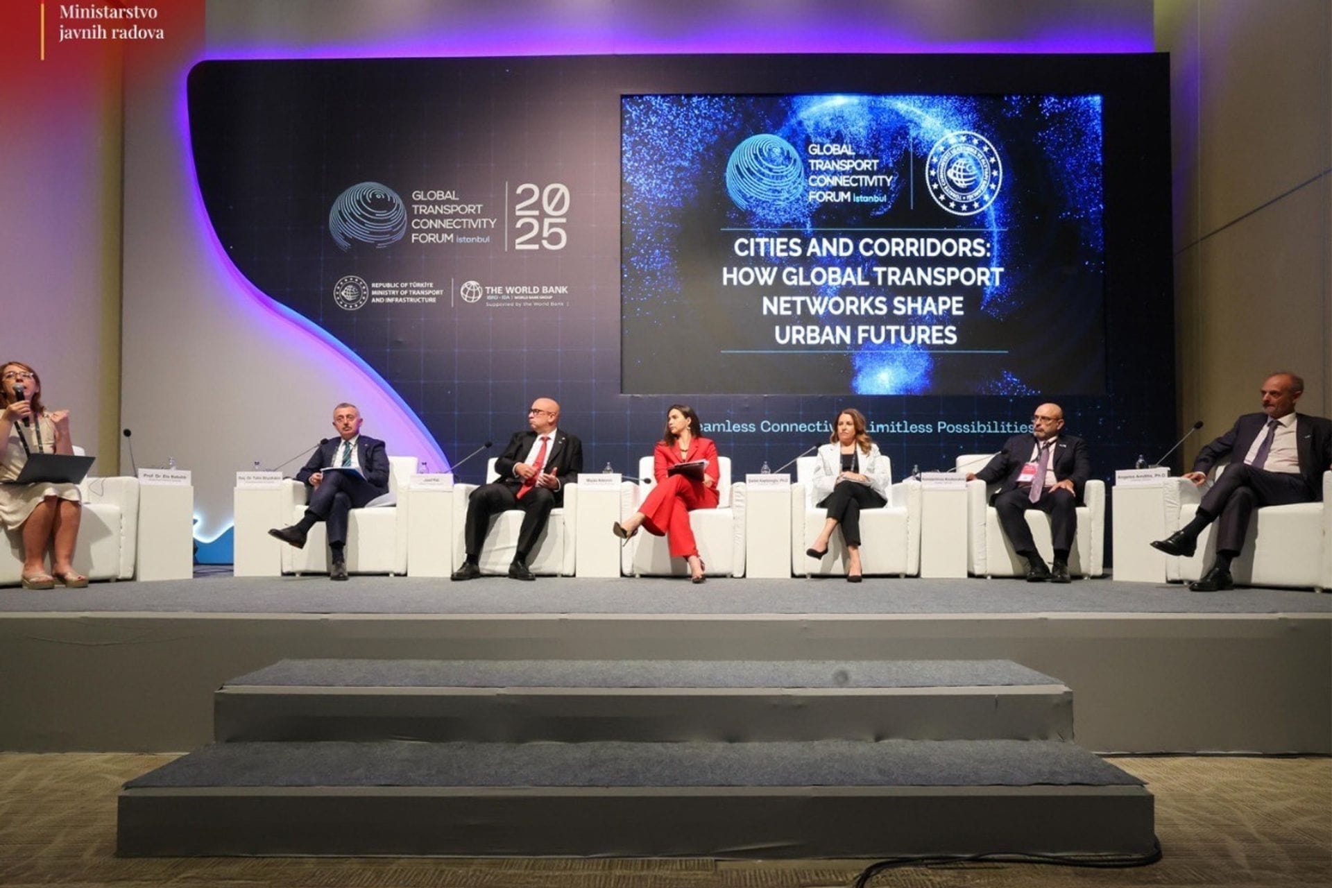 Ministarka Adžović na panel diskusiji “Gradovi i koridori: Kako globalne transportne mreže oblikuju urbane budućnosti”