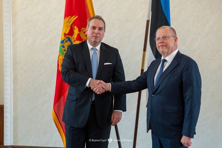 Филип Ивановић - Петер Тали