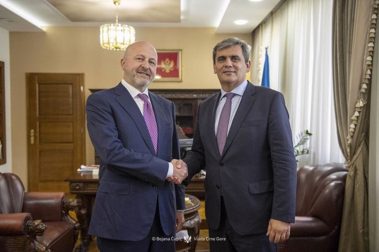 Ibrahimović sa nerezidentnim ambasadorom Kraljevine Belgije u Crnoj Gori Frederikom Develterom