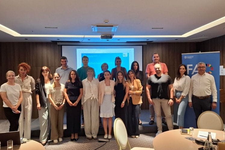 Leader-16.09.2025. Leader-16.09.2025.