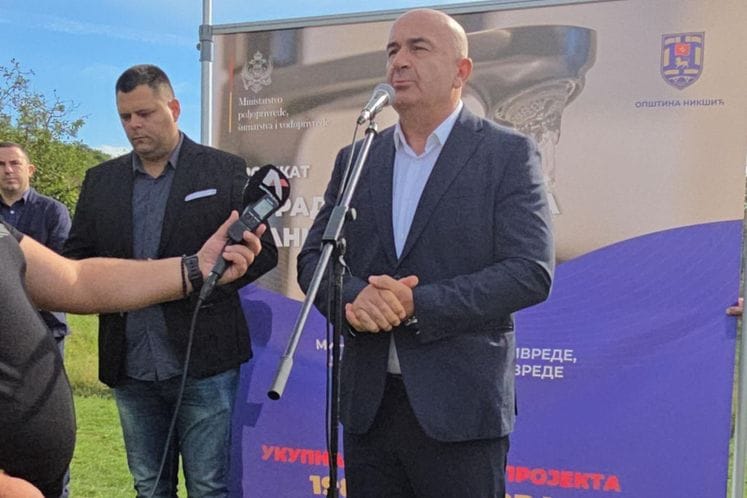 Otvaranje vodovoda u Banjanima