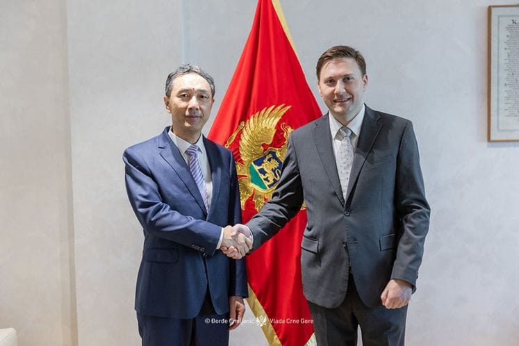 Ministar zdravlja razgovarao sa ambasadorom NR Kine u Crnoj Gori Ministar zdravlja razgovarao sa ambasadorom NR Kine u Crnoj Gori