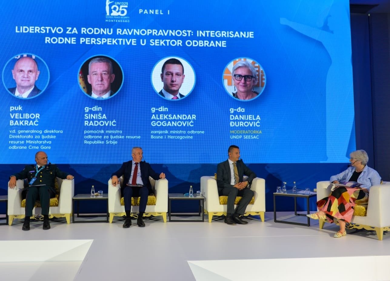 gallery.media[0].alt