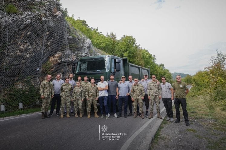 Realizovana akcija čišćenja na više lokacija u Nacionalnom parku Lovćen povodom Dana ekološke države