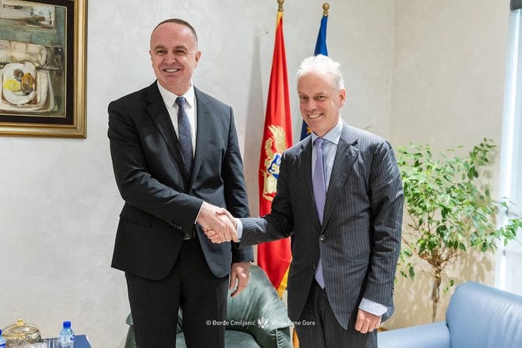 sastanak Nik Gjeloshaj