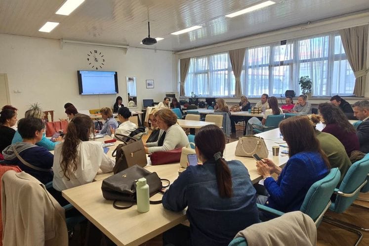 Завод за школство