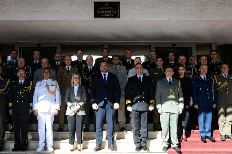 Brifing vojnih atašea u Ministarstvu odbrane