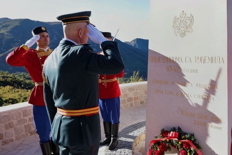 Položen vijenac na spomen-obilježje Tuđemili