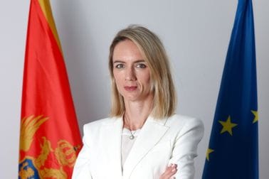 Лана Радуновић