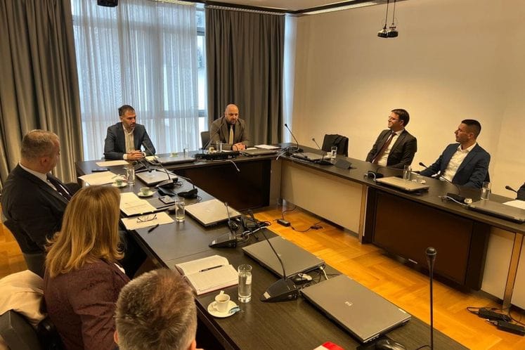 Saopštenje za javnost V sjednica Savjeta za praćenje sprovođenja Strategije reforme pravosuđa 2024–2027 Saopštenje za javnost V sjednica Savjeta za praćenje sprovođenja Strategije reforme pravosuđa 2024–2027