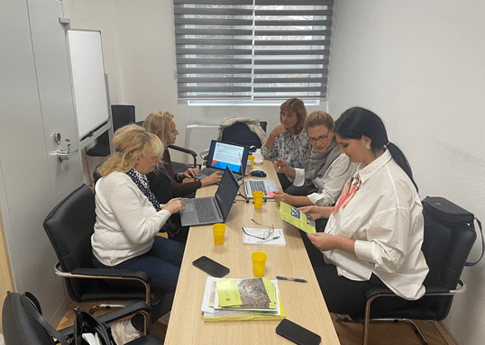 gallery.media[0].alt