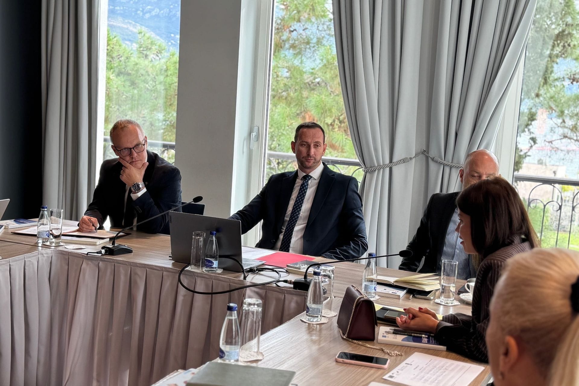 MSSD, Uprava za ljudske resurse i GIZ sprovode obuku na temu podrške žrtvama trgovine ljudima